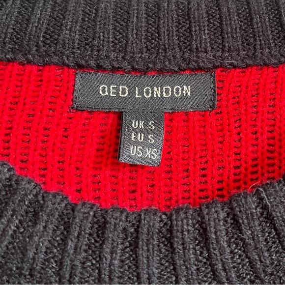 QED London Star Crewneck Sweater - Picture 3 of 6